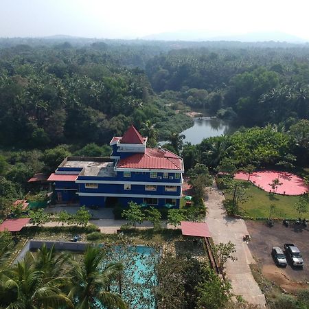 Chrisander'S Resort Quepem Екстер'єр фото